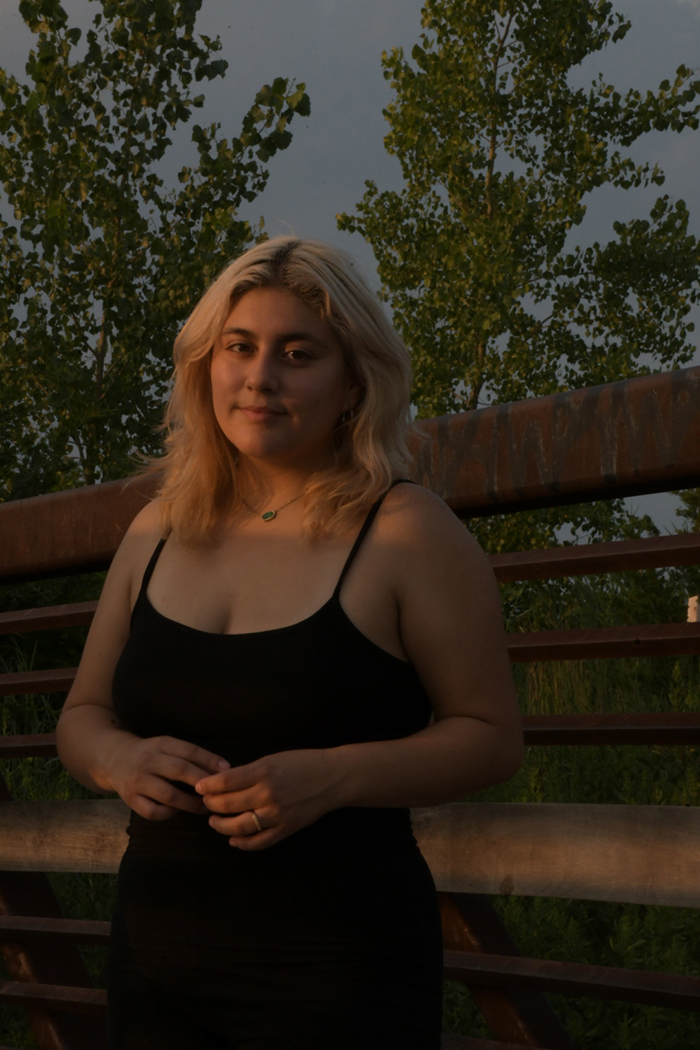 portrait-of-Naomi-Brito